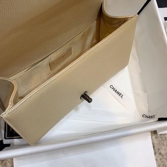 Chanel Purse - Picture 7 of 7